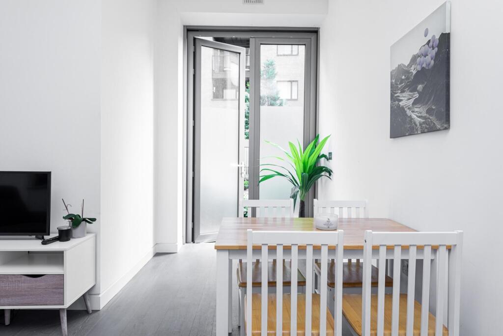 1 bedroom apartment for rent
