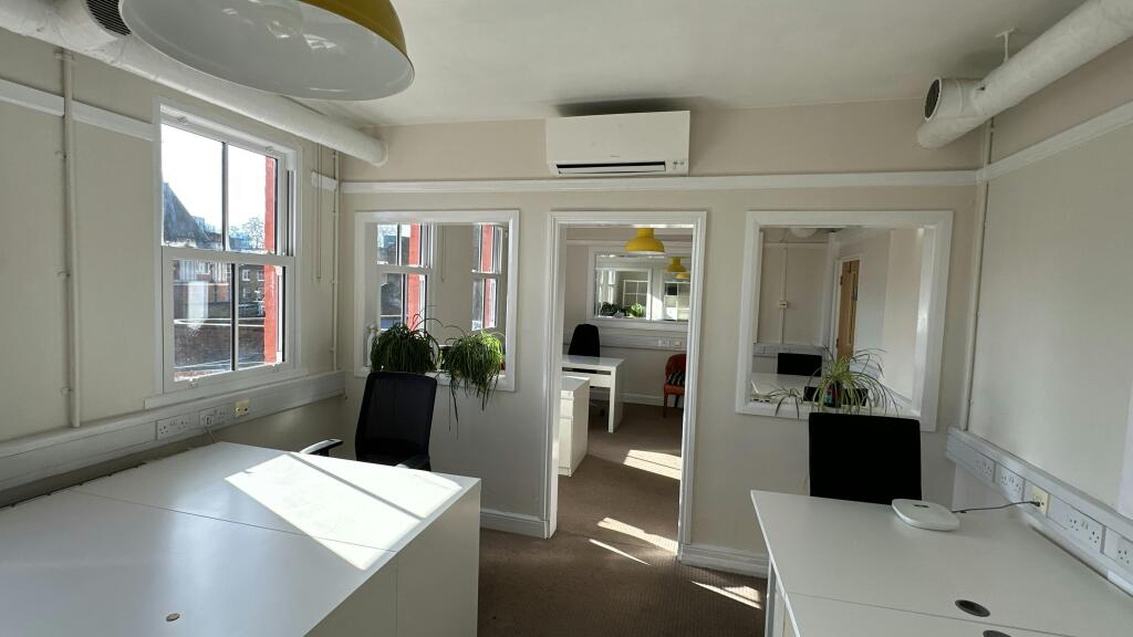 257-259 Pentonville Road, London N1 9NL - internal 4.jpg