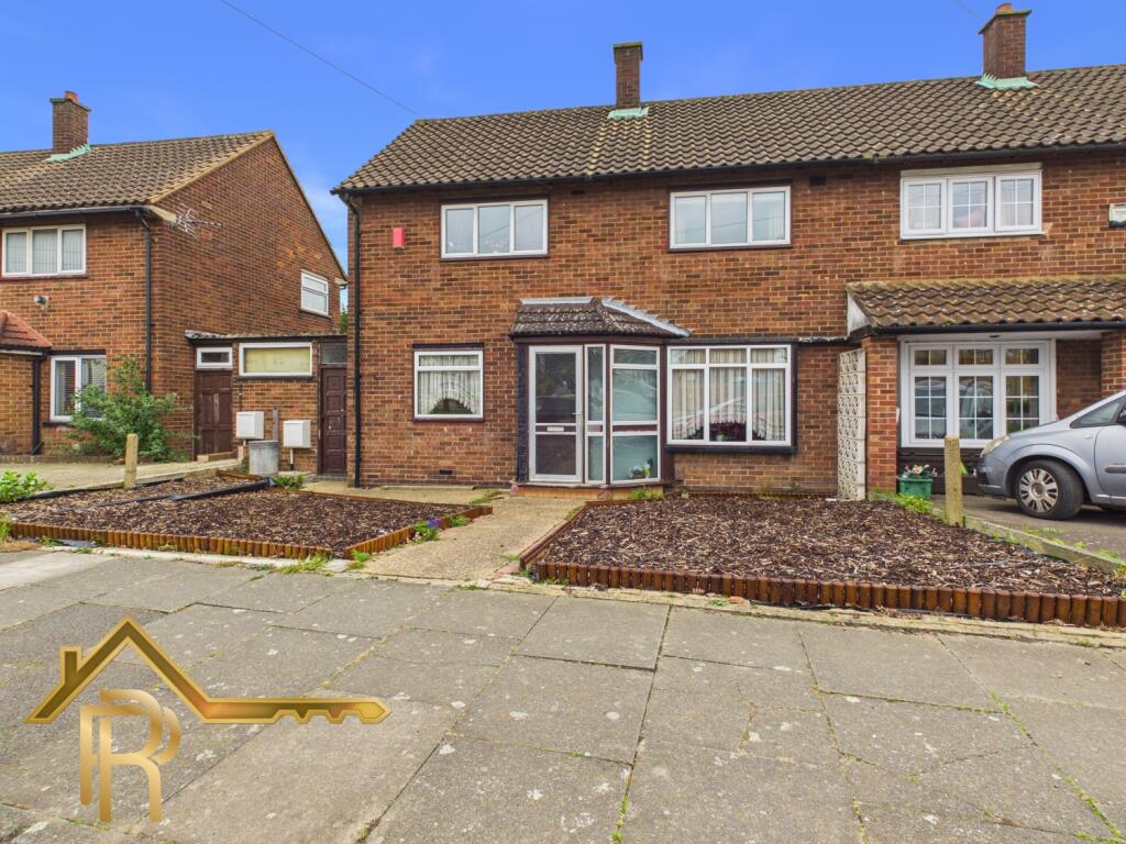 Main image of property: 4 Moultrie Way, Upminster