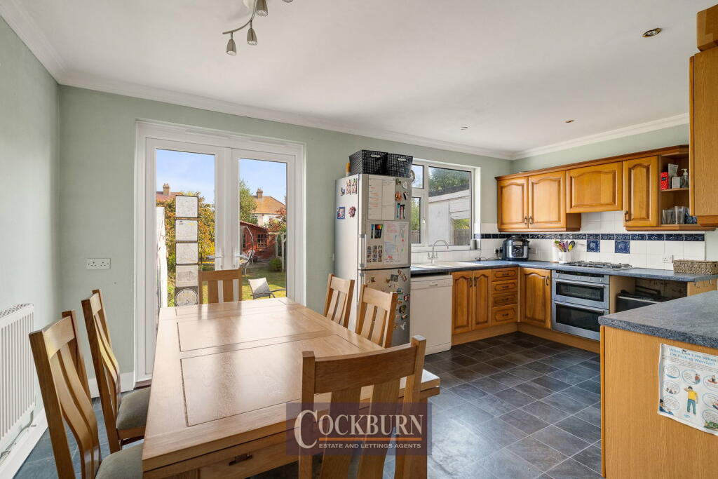 House in London - View 5