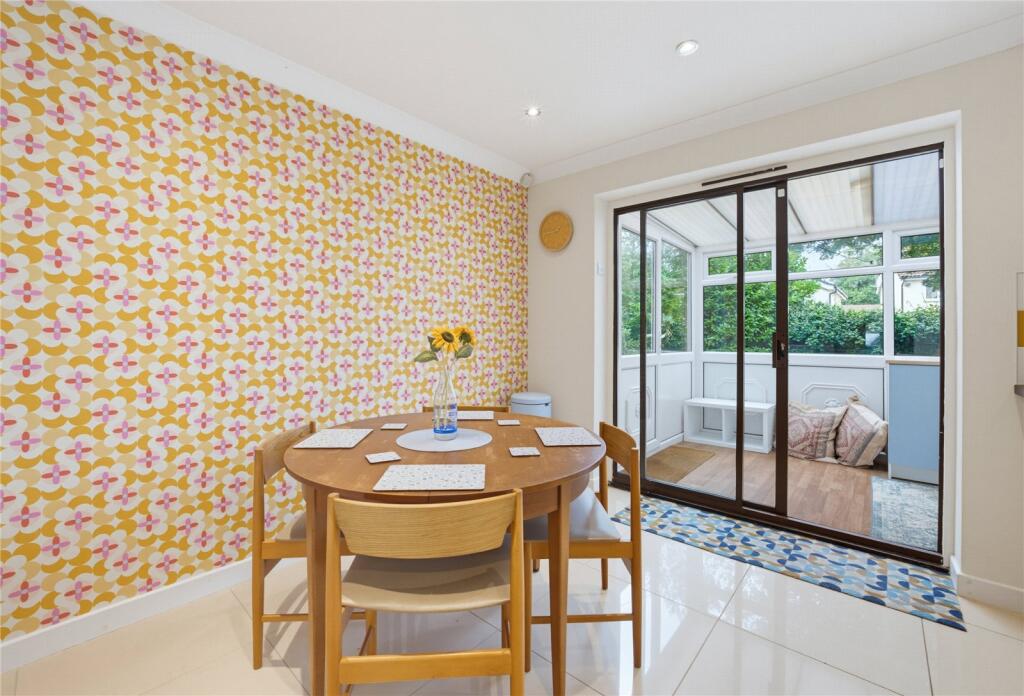 House in Cardiff, Trowbridge - More