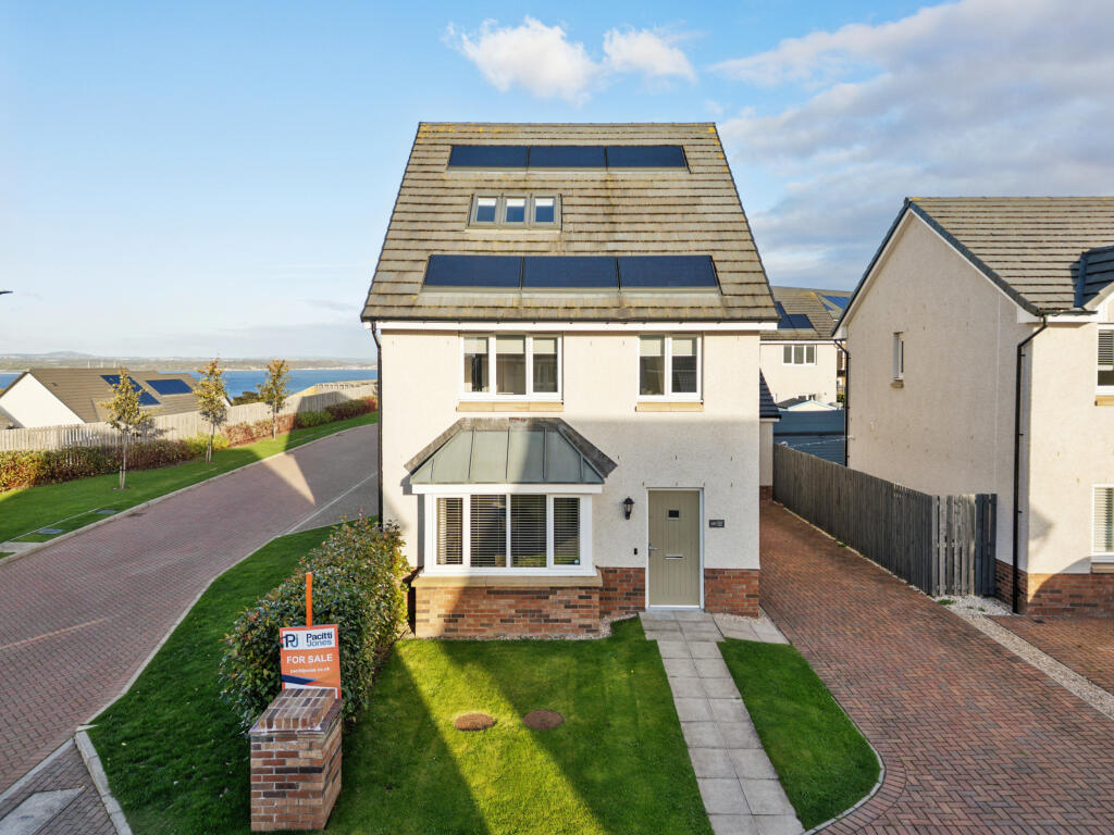 Main image of property: 69 Drum Farm Lane, Bo'ness, EH51