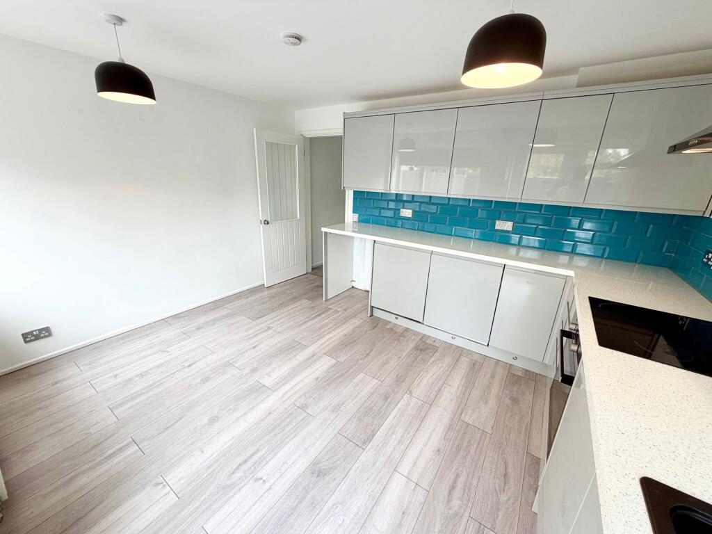 House in Swindon - View 3