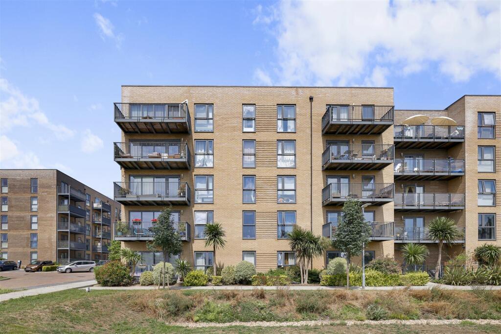 Main image of property: Lambourne House, Apple Yard, London, SE20