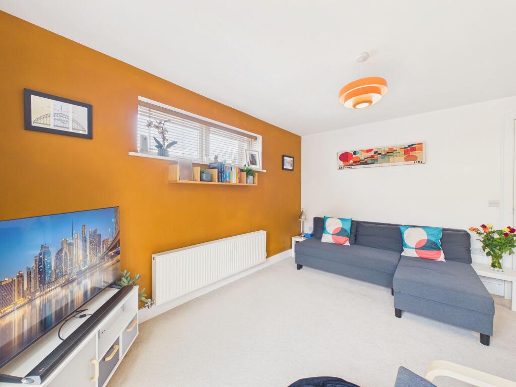 Apartment in Gateshead, North East - View 5
