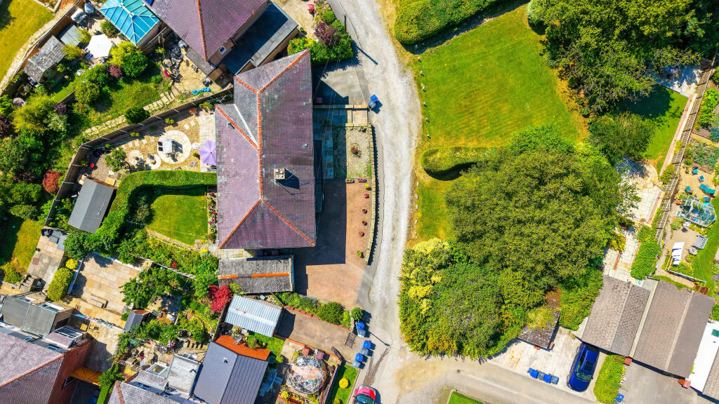 House in Burnley, Harle Syke, Haggate - View 3