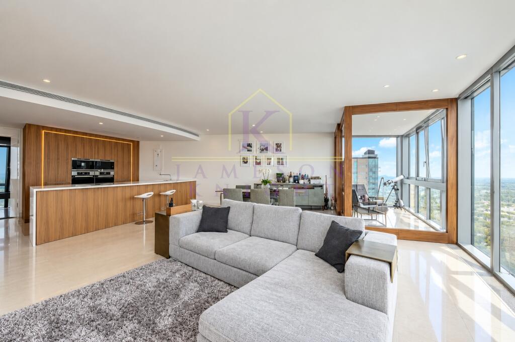 Apartment in London - View 3