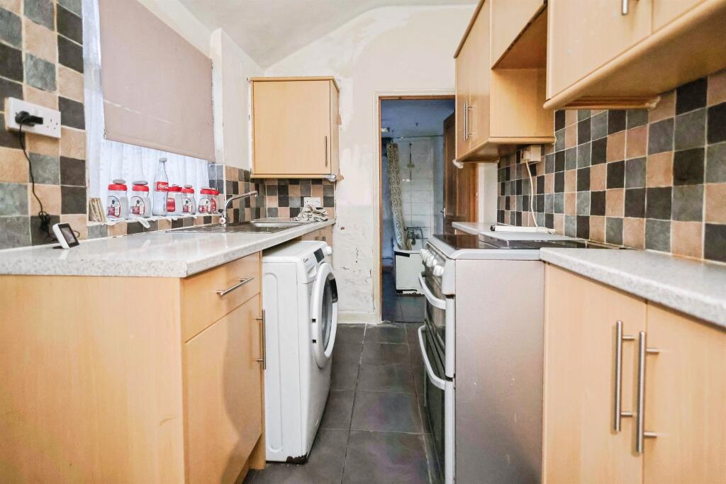 Additional image 9 of Farm Road, Oldbury