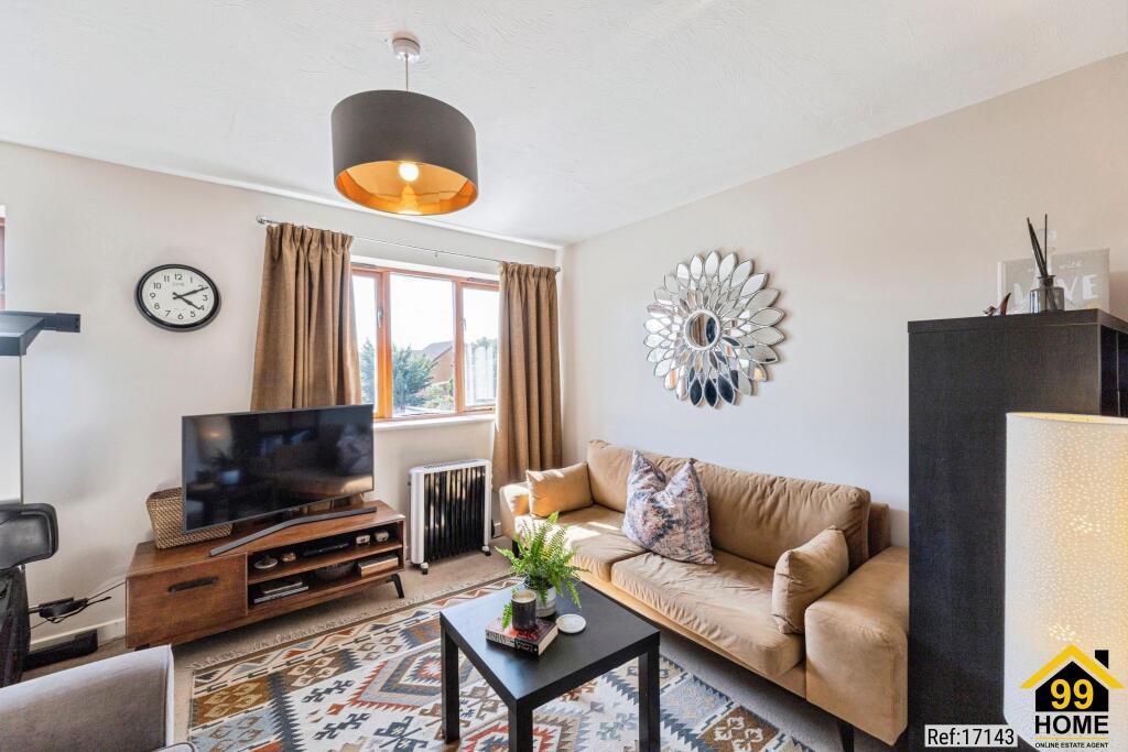 Apartment in Milton Keynes - View 5