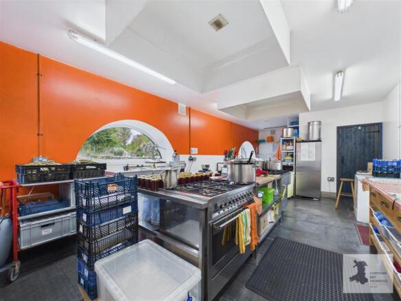 Commercial Kitchen