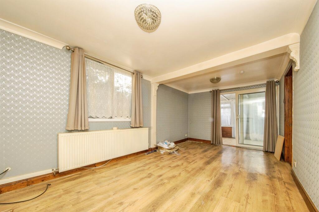 House in Jaywick, Brooklands Estate - More
