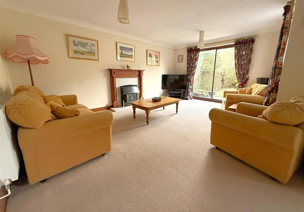 House in Melton, Bottesford - View 3