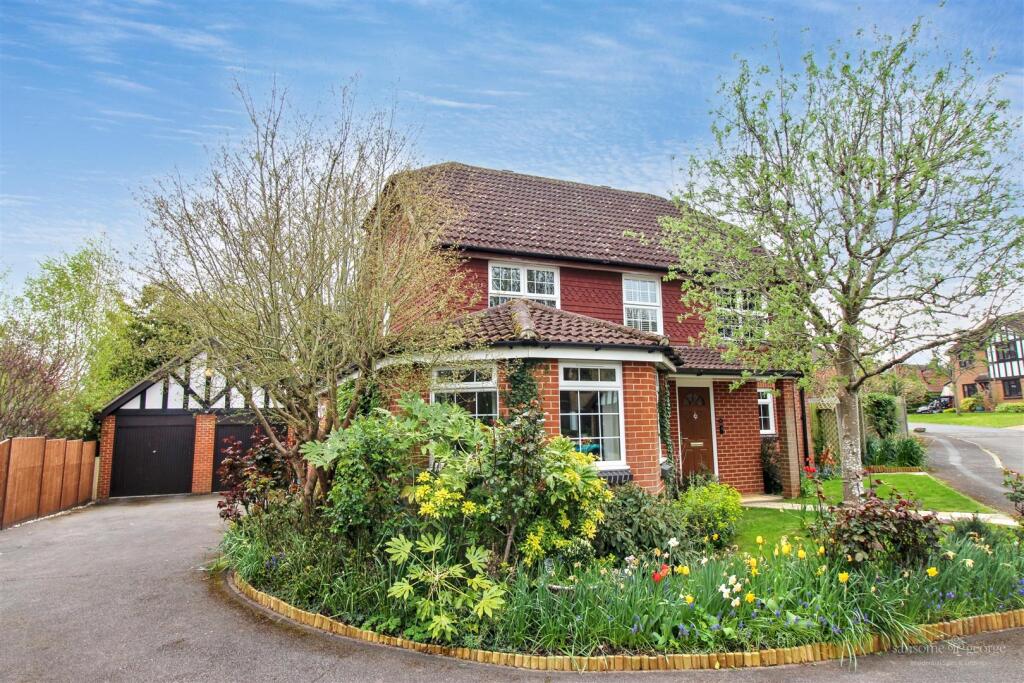 Main image of property: Duncan Gardens, Purley On Thames, Reading