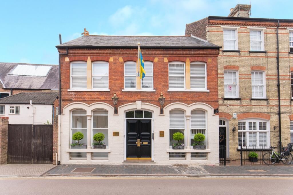 Main image of property: Spicer Street, St. Albans AL3