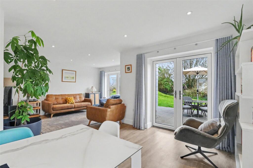 St. Marys Close, Bishops Nympton, South Molton, Devon, EX36 - View 5