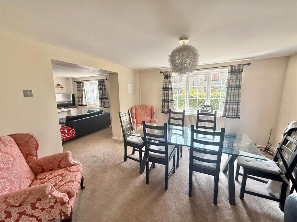 House in Macclesfield, Tytherington - View 5