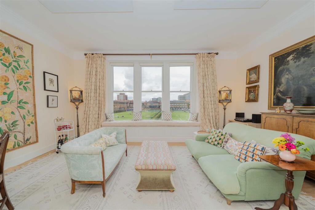 Apartment in London - View 2