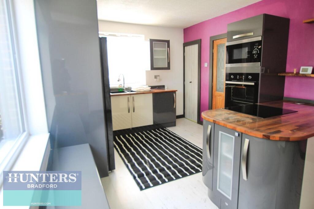 Additional image 3 of Meadway, Woodside, Bradford, West Yorkshire, BD6