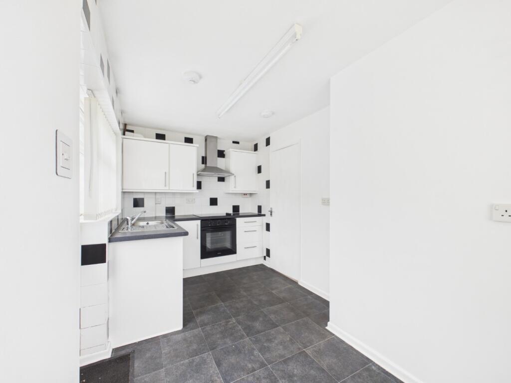 Bramble Close, Buckley, Flintshire, CH7 2BD photo 3