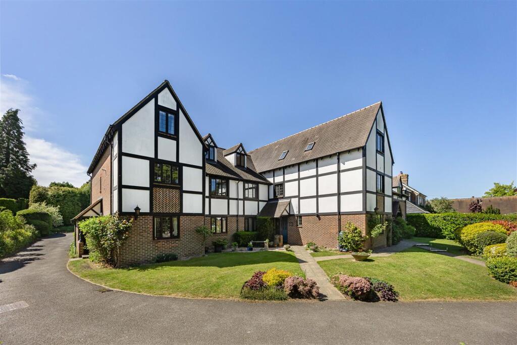 Main image of property: Peppard Road, Sonning Common, Reading