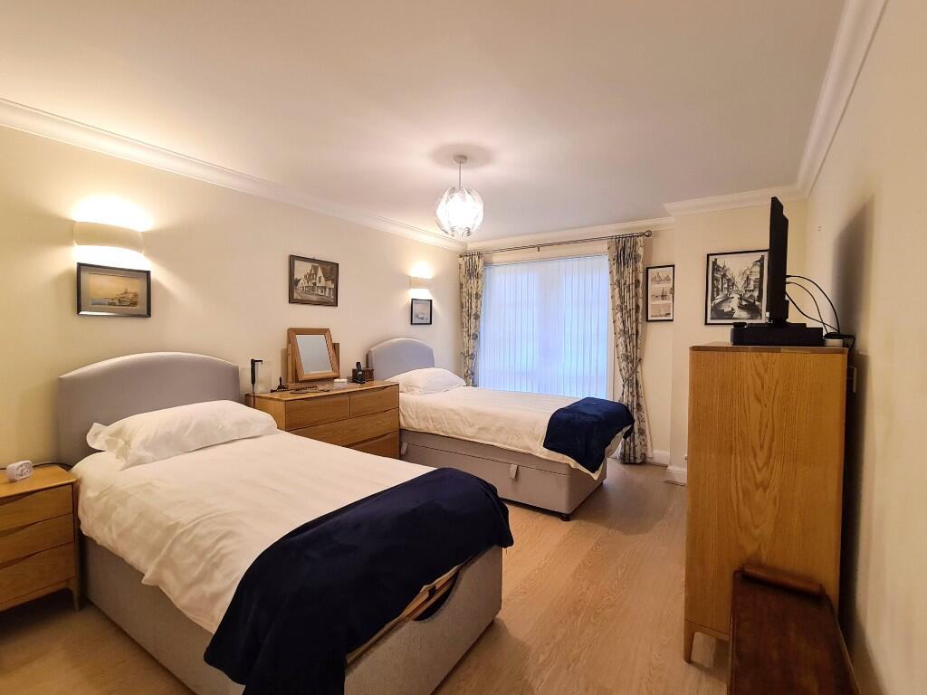 Wiltshire Road, Wokingham, Berkshire, RG40 - View 6