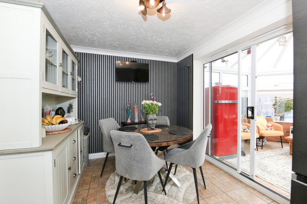 House in Peterborough - View 5
