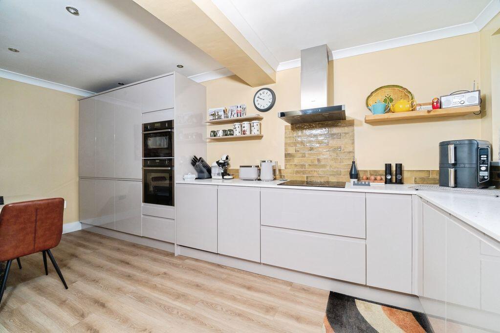 House in Doncaster - View 5