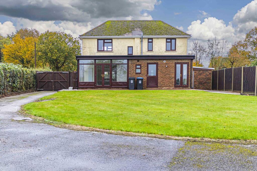 Main image of property: Water End Road, Potten End, Berkhamsted, Hertfordshire, HP4