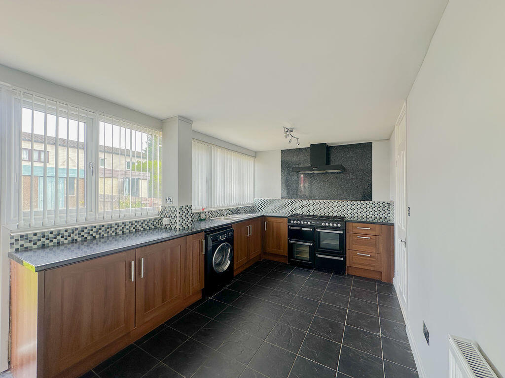 Ruislip Close, Birmingham, B35 6JW photo 3
