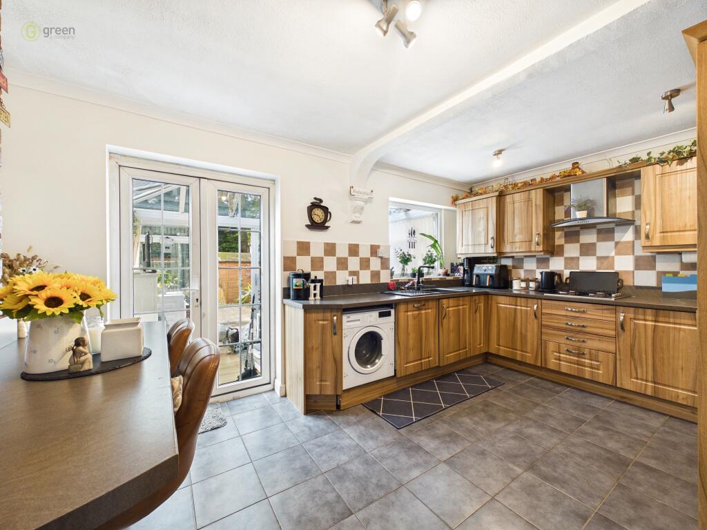 House in Birmingham, Tower Hill, Perry Beeches - View 3