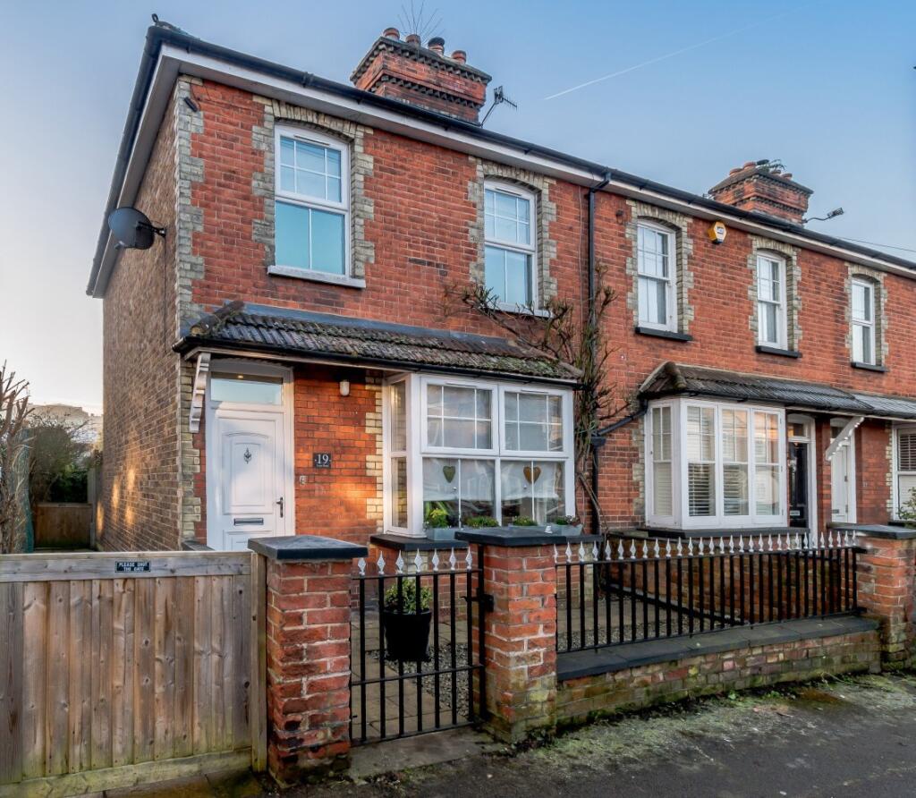 Main image of property: Leas Road, Guildford, GU1