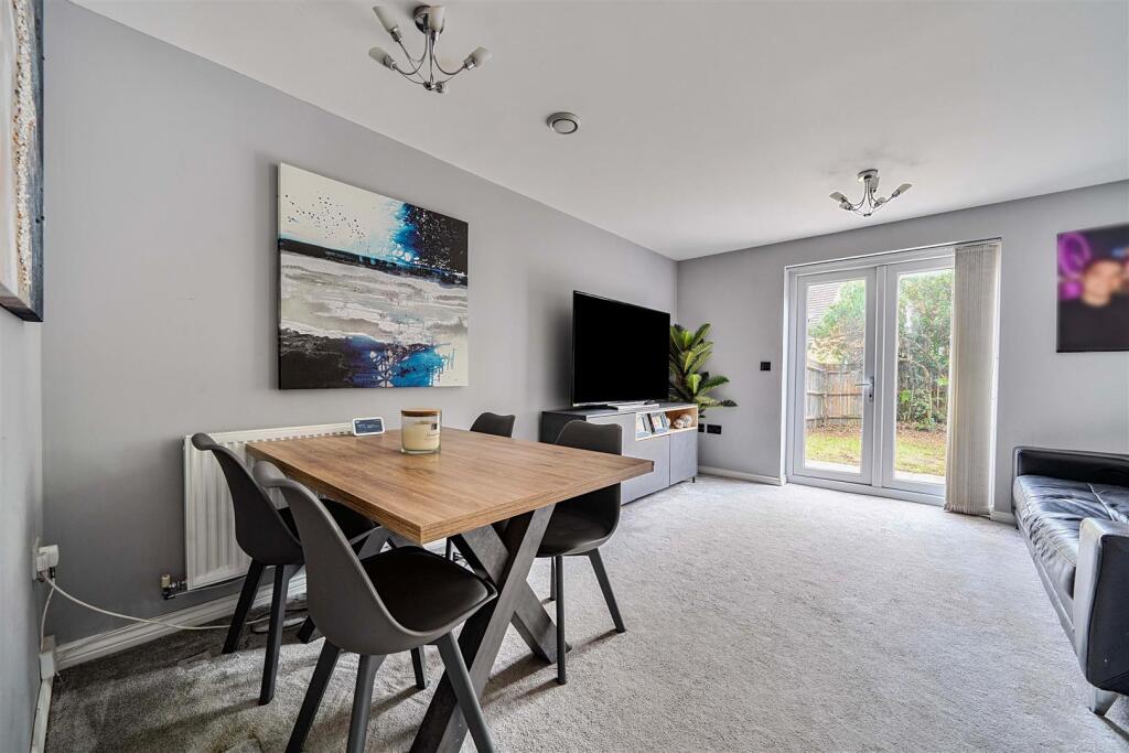 House in Portsmouth - View 5