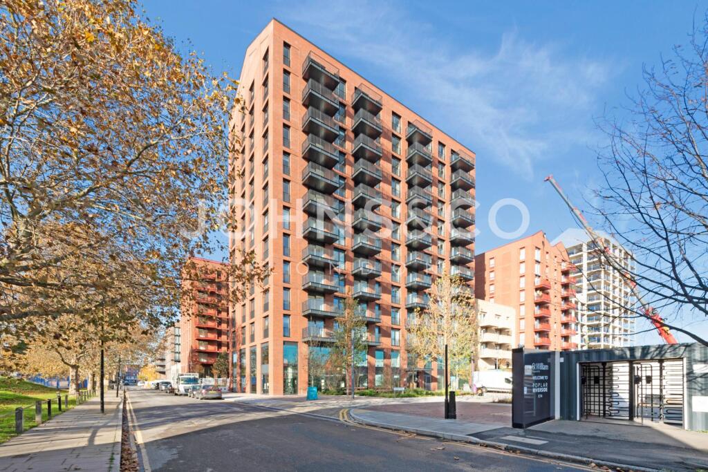 2-bed apartment on Curlew House, Hawser Lane, Lond, E14, £600,000