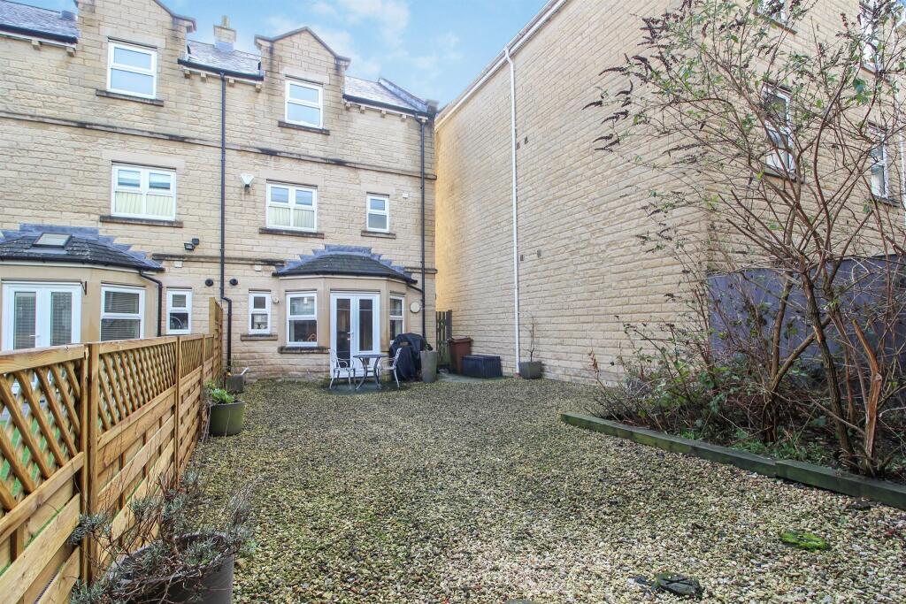 Additional image 14 of Cavendish Approach, Drighlington, Bradford