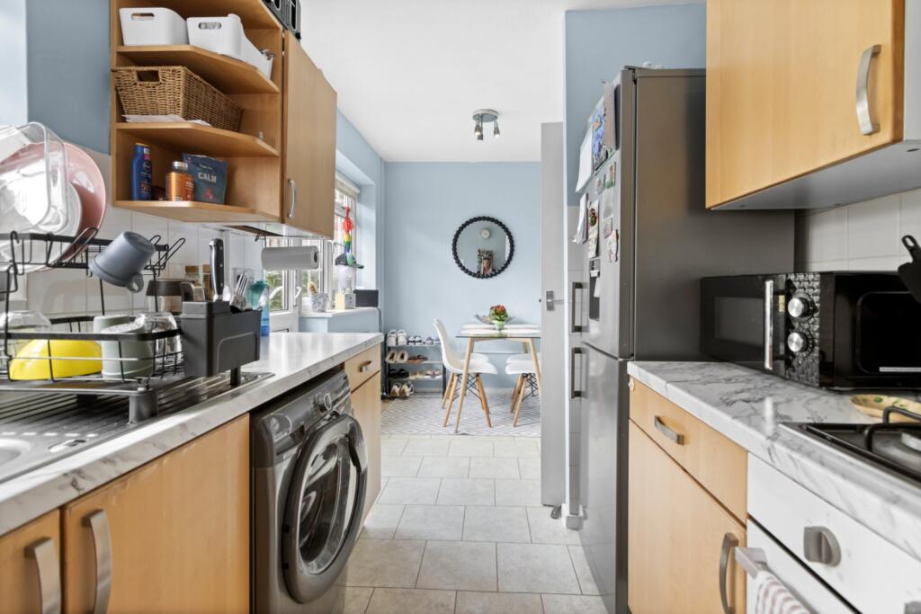 Senlac Green, Uckfield, East Sussex, TN22 photo 4