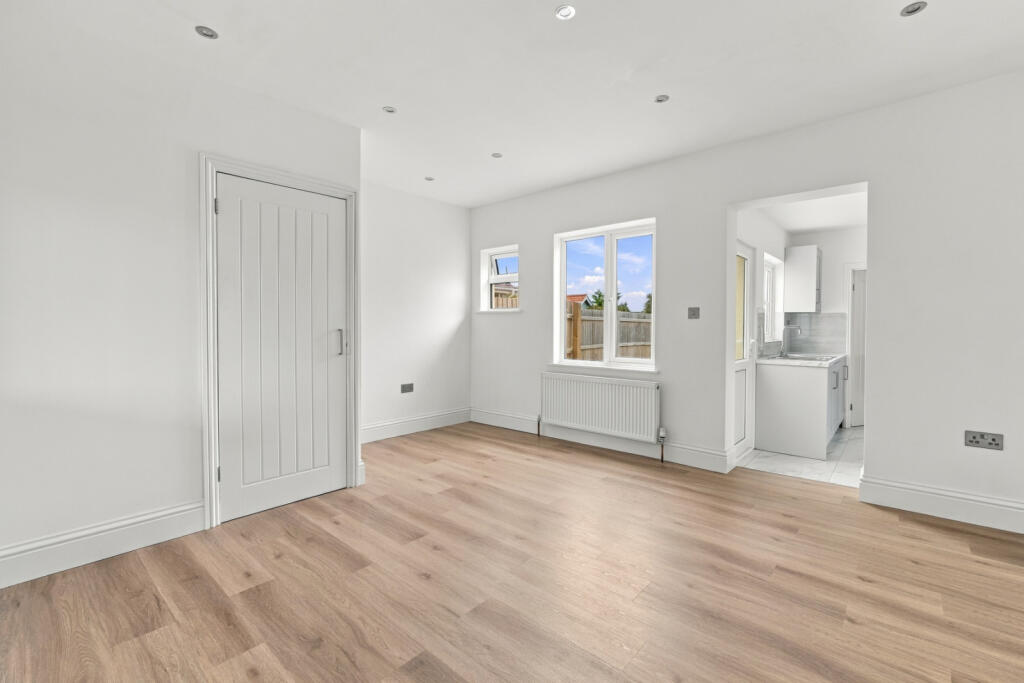 House in South Cambridgeshire, Ickleton - More