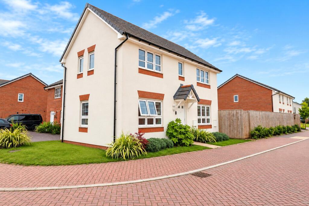 3-bed detached on Langdon Road, Wiveliscombe, Taunton, Somerset, TA4, £234,500