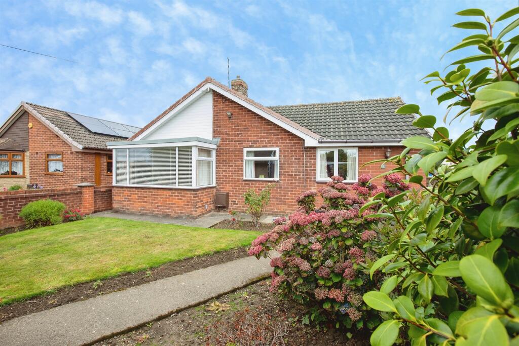 House in Bolsover, Blackwell - View 2