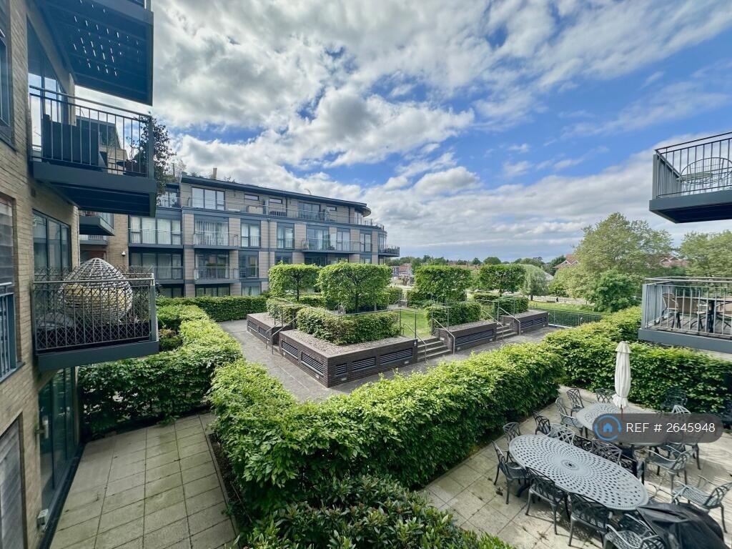 Main image of property: Kingsley Walk, Cambridge, CB5