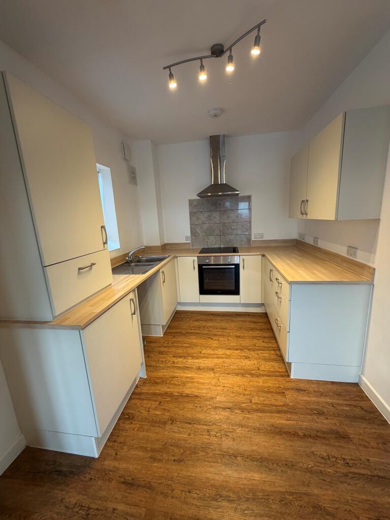 Apartment in Hereford, Herefordshire - View 3