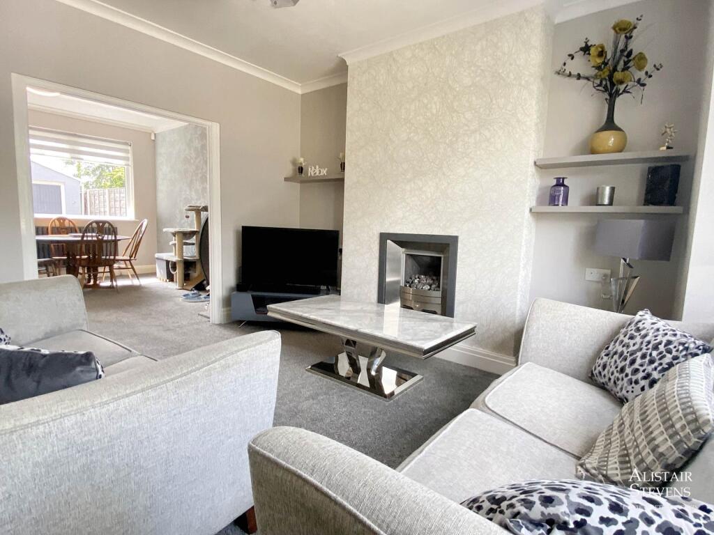 House in Oldham, Greater Manchester - View 2