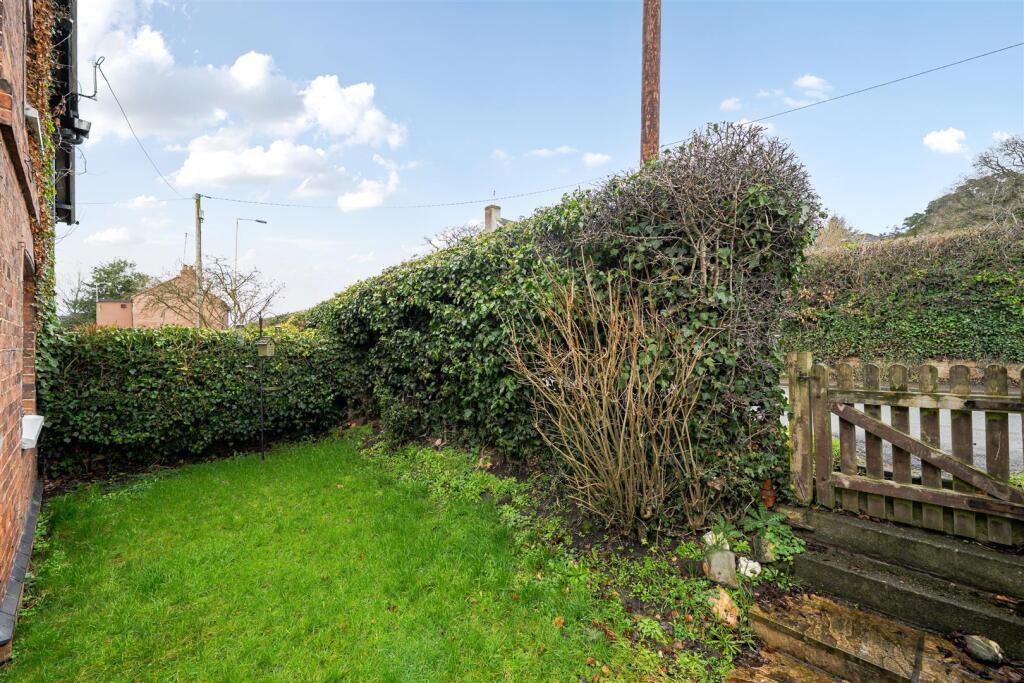 House in Shrewsbury - View 3