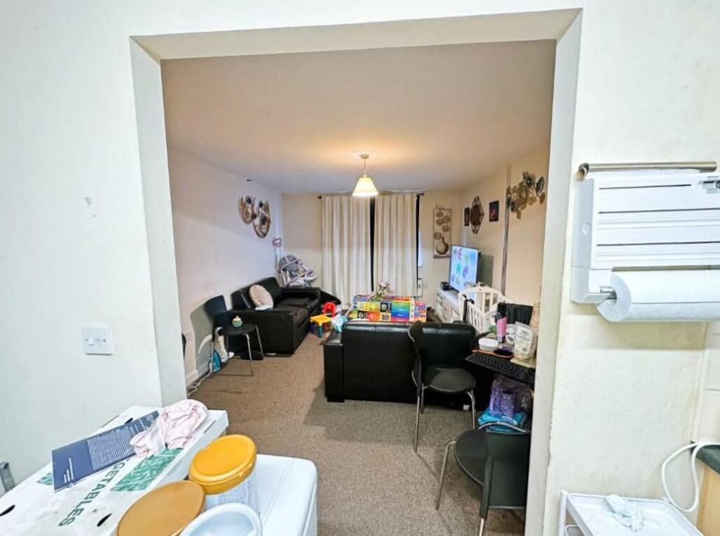 Apartment in Stockton-on-Tees - View 5