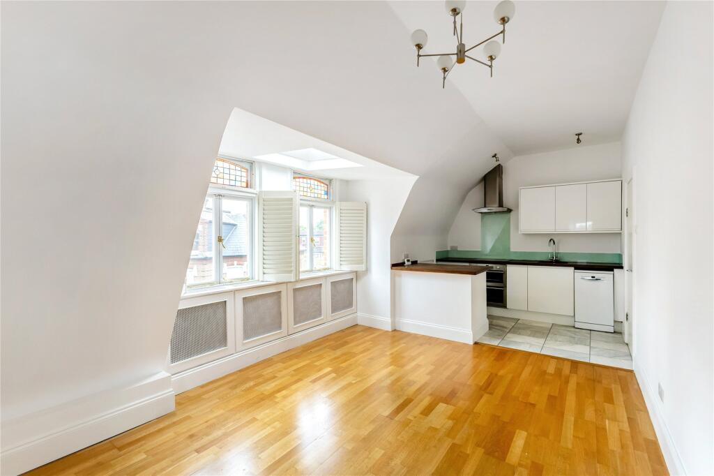 Apartment in Twickenham - View 4