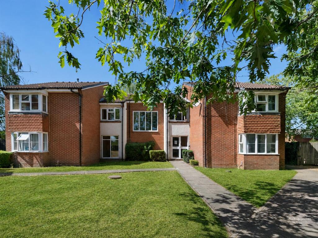 Main image of property: Heatherwood Drive, Hayes