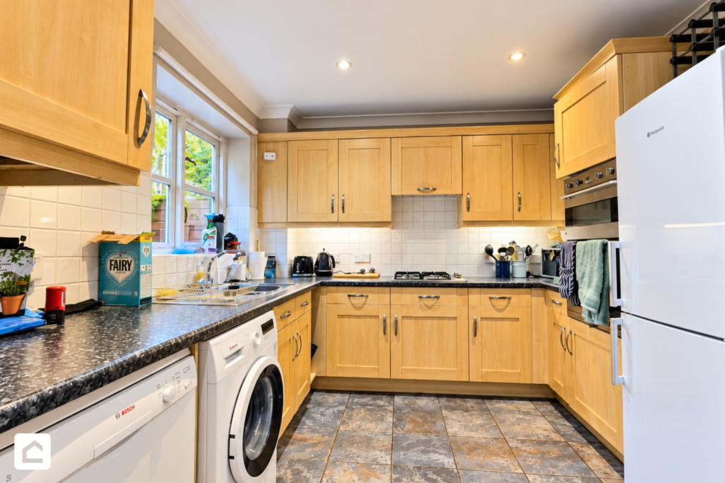 House in Tonbridge - View 5