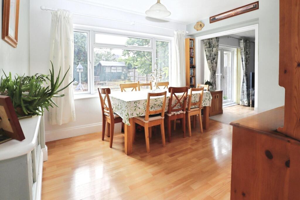 The Island, Steeple Claydon, MK18 photo 4