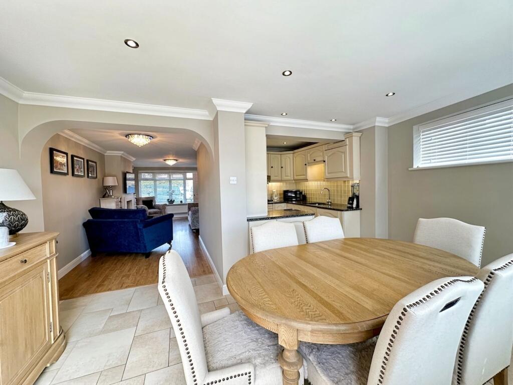 Main image of property: South Ridge, Billericay, CM11
