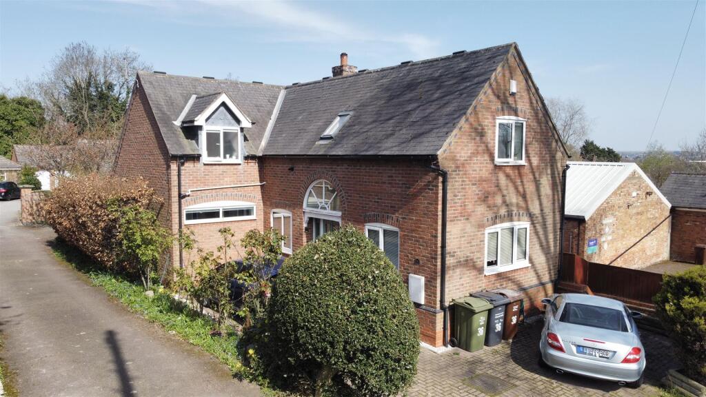 4-bed detached on The Green, Mountsorrel, Loughborough, £380,000