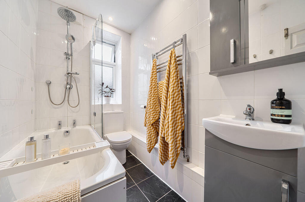 Apartment in London, South End, New Eltham - View 5